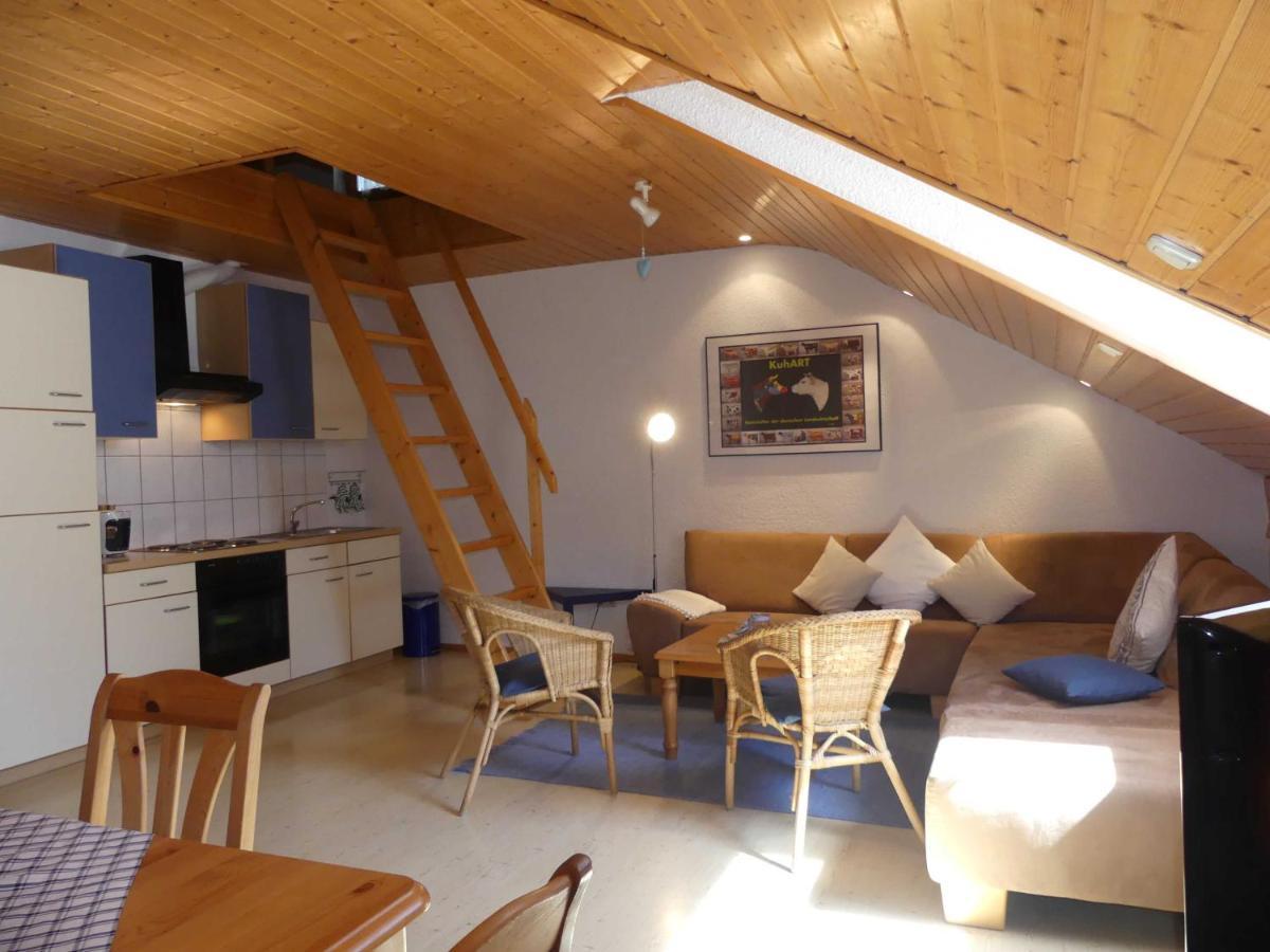 Ferienwohnungen Hof Heiderich Oberzent Exteriör bild